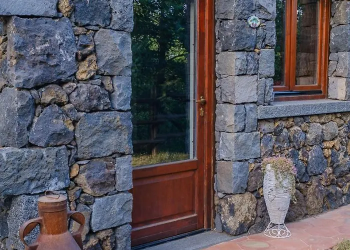 Il Giardino Di Efesto Biancavilla